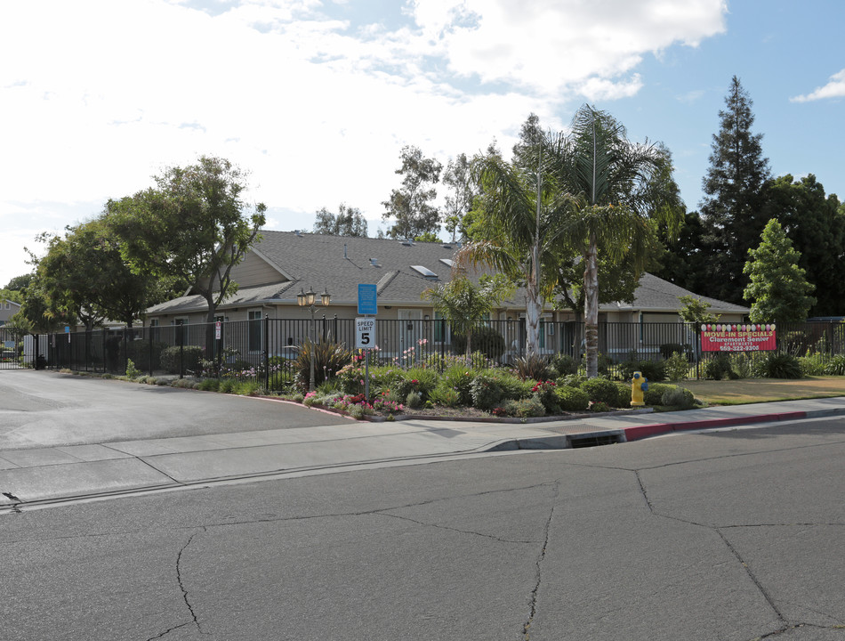 Claremont Senior Apartments in Clovis, CA - Building Photo