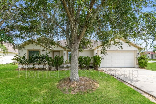 property at 702 Cockatoo Ct
