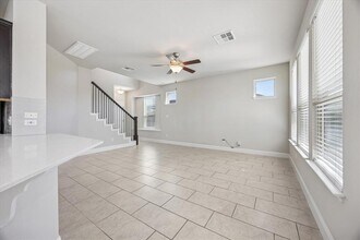 1036 Chad Lp in Round Rock, TX - Building Photo - Building Photo