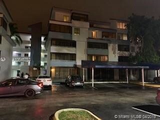 8215 SW 152nd Ave-Unit -G-211 in Miami, FL - Building Photo