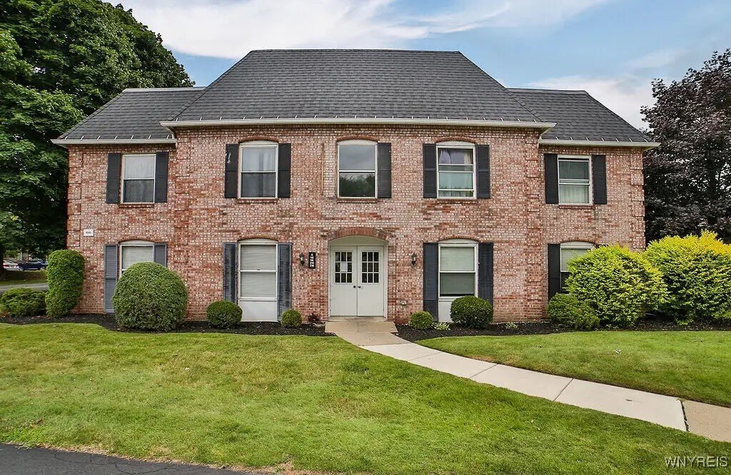 116 Chestnut Ridge Ln in Buffalo, NY - Building Photo