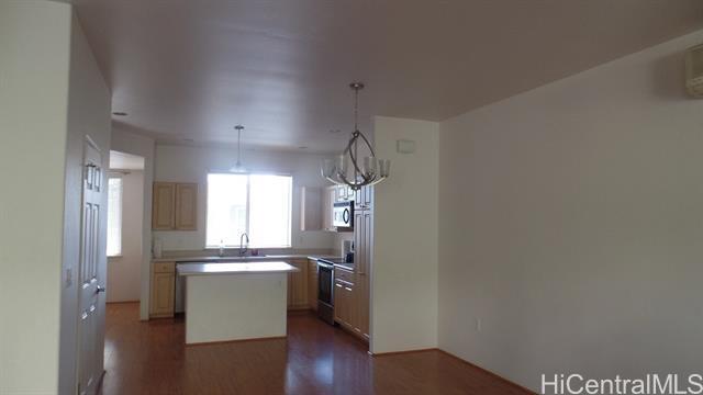 property at 92-1131-1131 Panana St