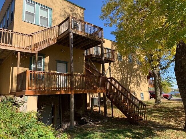 111 Main Ave W, Unit 201 in Winsted, MN - Building Photo - Building Photo