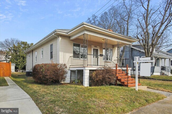 property at 3129 8th St N