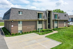 78th Place in Omaha, NE - Building Photo