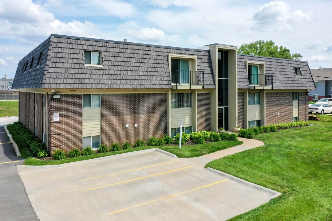 78th Place in Omaha, NE - Building Photo