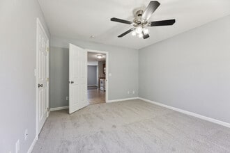 Home Place Apartments in Chattanooga, TN - Building Photo - Building Photo