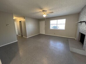 507 Thelma Dr in Austin, TX - Building Photo - Building Photo