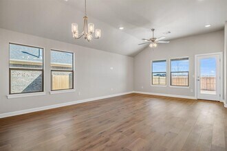 3236 Pagoda Pead Dr in Yukon, OK - Building Photo - Building Photo