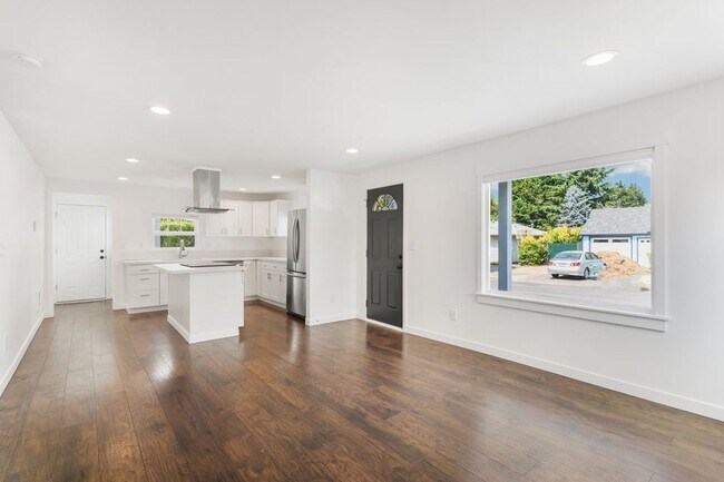 9232 SE Harrison St in Portland, OR - Building Photo - Building Photo