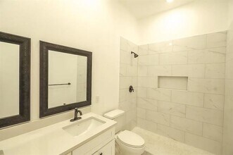 116 Willow Ln in Roanoke, TX - Building Photo - Building Photo