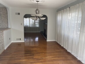 674 Forest St in Kearny, NJ - Building Photo - Building Photo