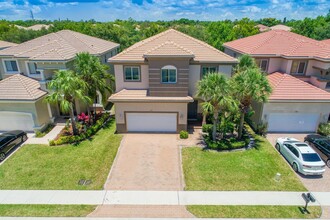 1088 Grove Park Cir in Boynton Beach, FL - Building Photo - Building Photo