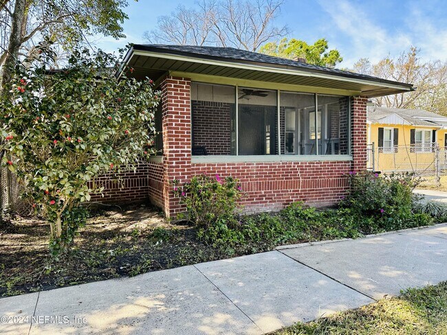 property at 744 West St
