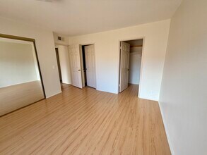 1134 Campbell St, Unit 305 in Glendale, CA - Building Photo - Building Photo