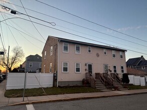 18 Homer St in Newport, RI - Building Photo - Building Photo
