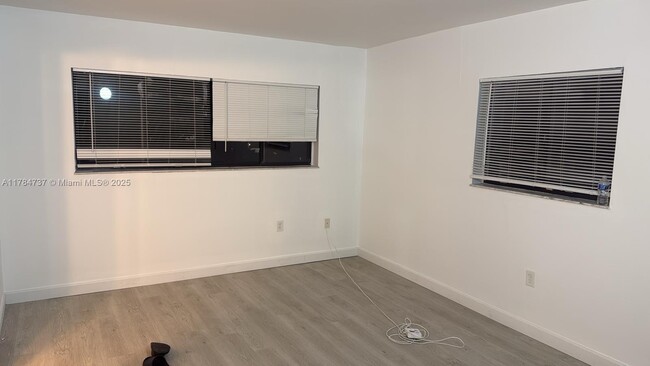 8420 SW 133rd Avenue Rd, Unit 306 in Miami, FL - Building Photo - Building Photo