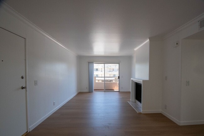 6041 Fulton Ave in Los Angeles, CA - Building Photo - Building Photo