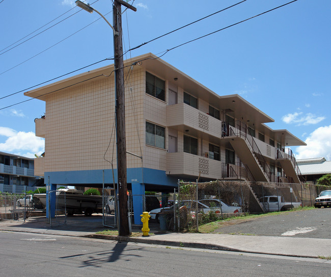 94-130 Pupukahi St in Waipahu, HI - Building Photo - Building Photo