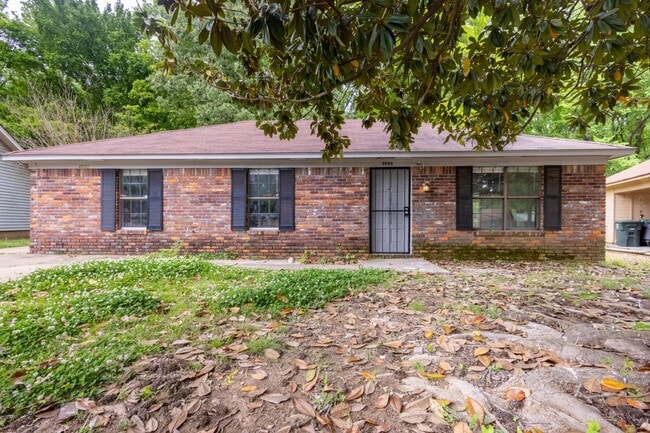 property at 4693 Deep Brook Dr