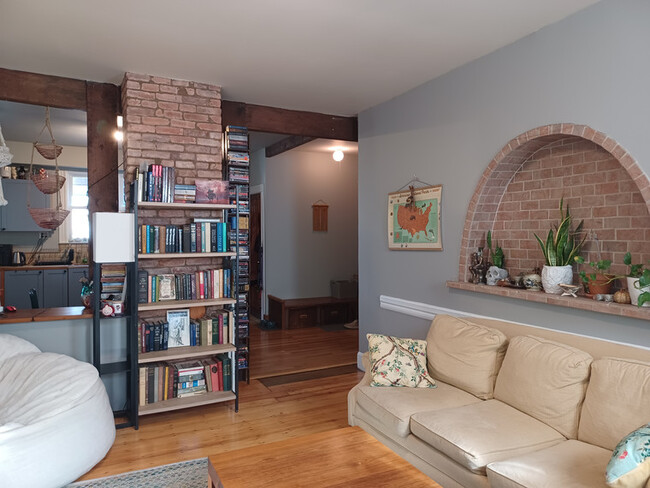 15 Paul Gore St, Unit 2 in Boston, MA - Building Photo - Building Photo