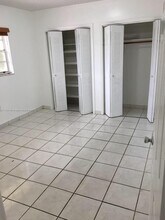 2600 NW 14th St in Miami, FL - Building Photo - Building Photo