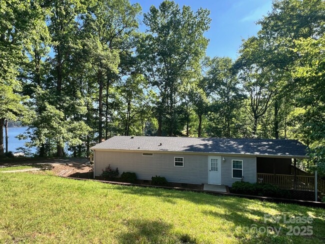 property at 491 Robinson Rd