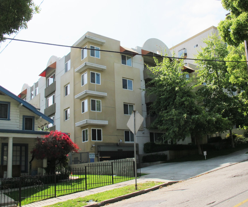 Coronitas Apartments in Los Angeles, CA - Building Photo