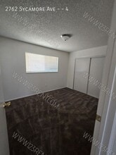 2762 Sycamore Ave in Rosamond, CA - Foto de edificio - Building Photo