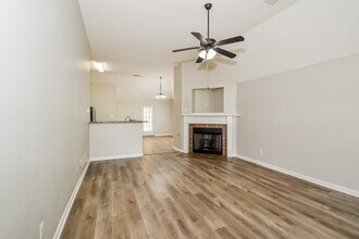9889 Southern Oak Way in Olive Branch, MS - Building Photo - Building Photo