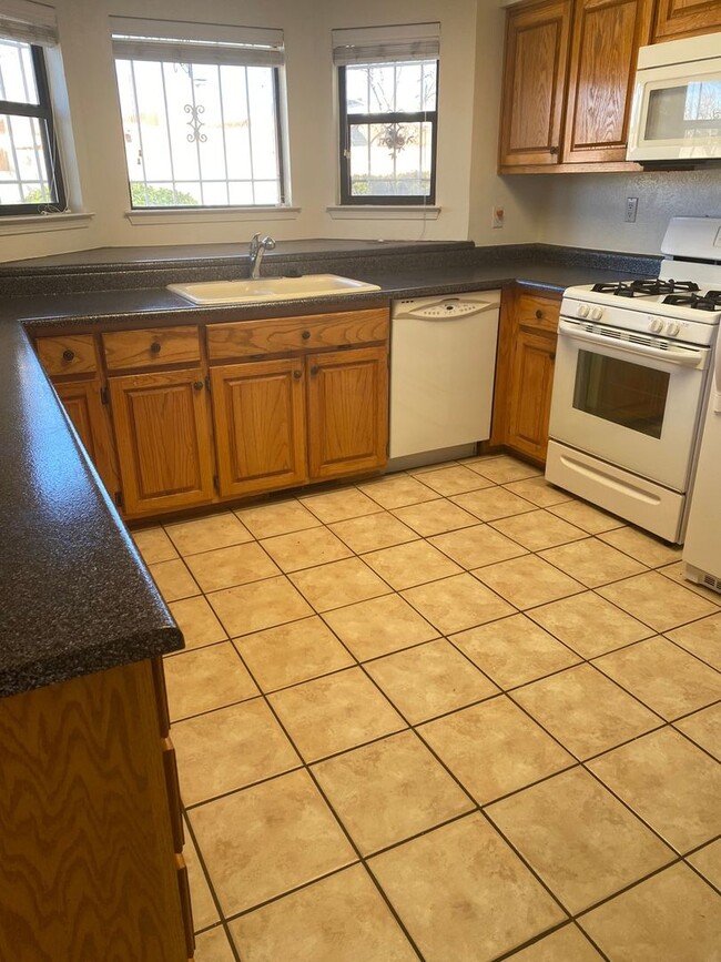 property at 5919 Cubero Dr NE
