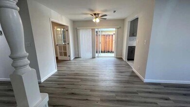 1281 Saratoga Ave in San Jose, CA - Building Photo - Building Photo