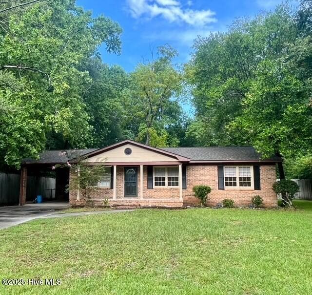 228 Huntington Rd