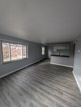 20101 Crystal Ave in Euclid, OH - Building Photo - Building Photo