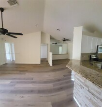 4272 Pine Ridge Ct in Weston, FL - Building Photo - Building Photo