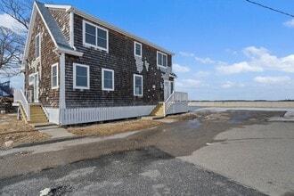 18 Bayswater Rd in Quincy, MA - Building Photo - Building Photo