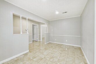 623 E Cypresswood Dr in Spring, TX - Building Photo - Building Photo