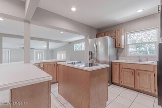 5640 Coppedge Ave in Jacksonville, FL - Building Photo - Building Photo