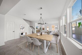 2019 Harlem St in Houston, TX - Building Photo - Building Photo