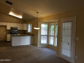 6420 E Sandra Terrace in Scottsdale, AZ - Building Photo - Building Photo