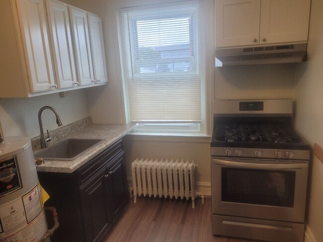 7 E Butler Ave