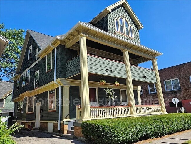 property at 3 Sumner Park