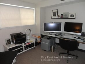 380 Dorchester St in Boston, MA - Foto de edificio - Building Photo