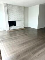 794 N Shattuck Pl in Orange, CA - Building Photo