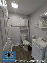 42-48-48 Broadway in Pembroke, NH - Building Photo - Building Photo