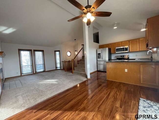 406 Fort St in Papillion, NE - Building Photo - Building Photo