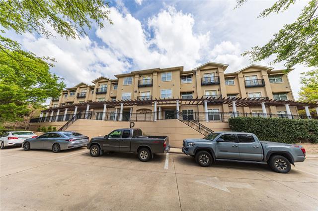 property at 3102 Kings Rd