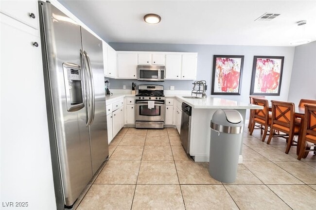 property at 3833 Via Lucia Dr