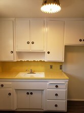 930 E 1st St-Unit -UNIT 7 in Long Beach, CA - Building Photo - Building Photo