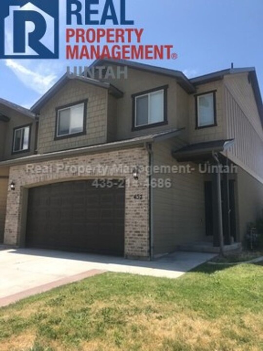 457 E Red Fox Ln in Vernal, UT - Building Photo